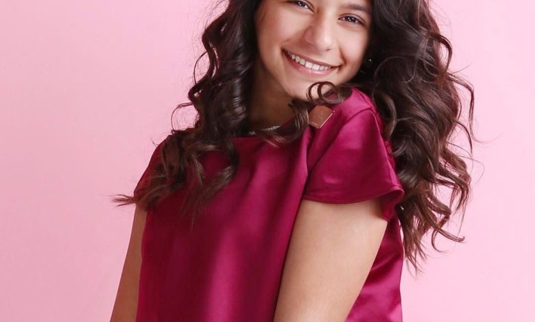 صور رهف العنزي واختها ومعلومات عنها